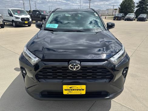 Used 2025 Toyota RAV4 XLE Premium AWD/4WD image 3