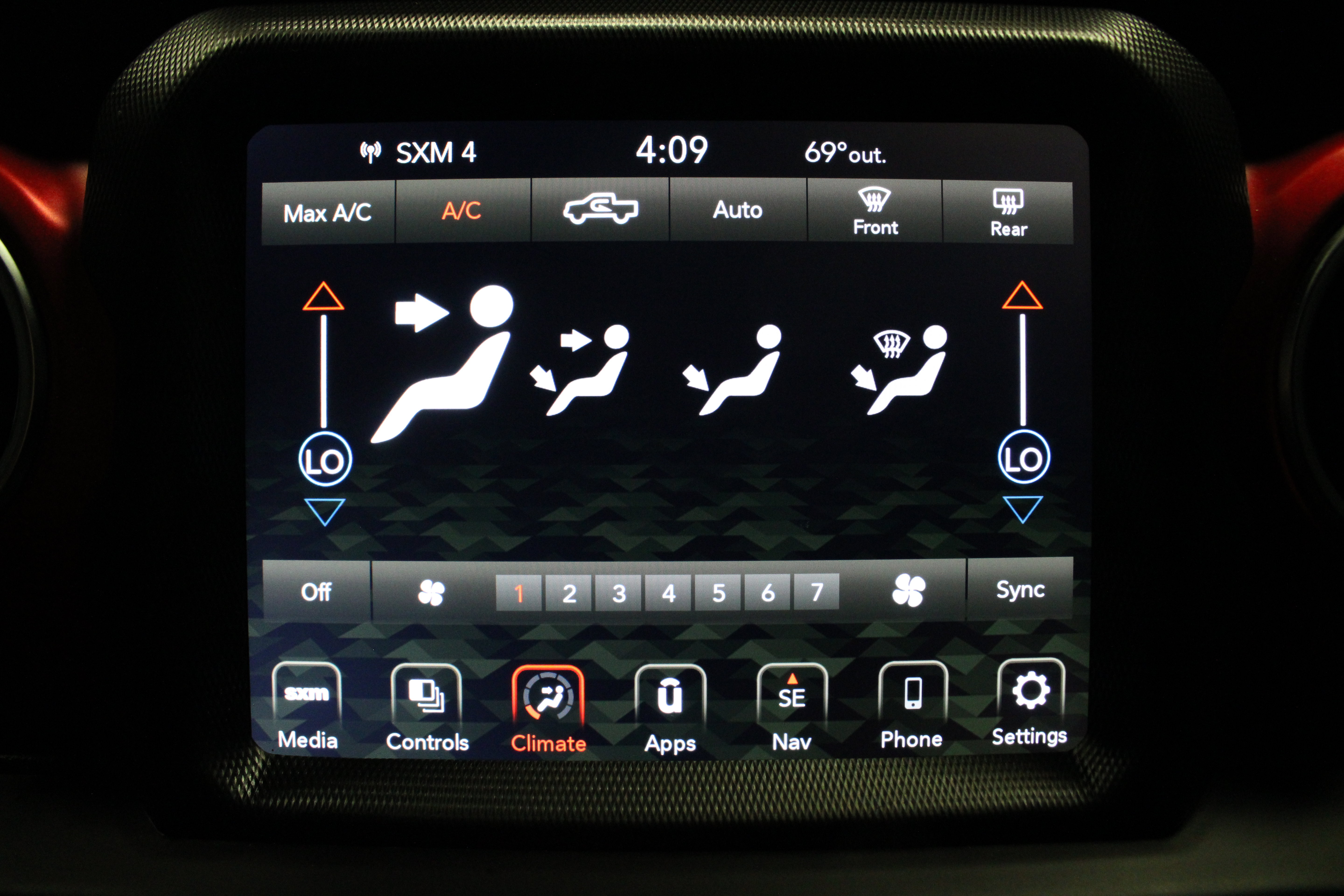 Used 2022 Jeep Gladiator Rubicon w/ LED Lighting Group AWD/4WD image 25