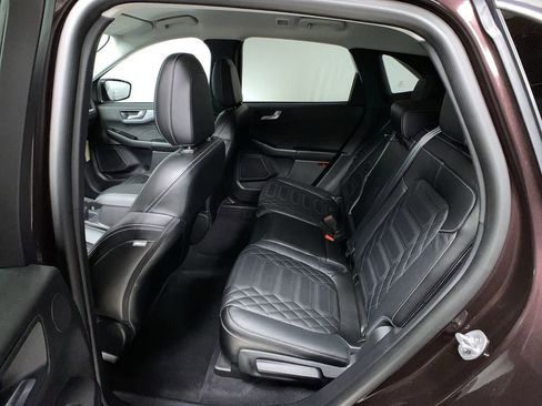 New 2023 Ford Escape SE w/ PHEV Premium Package FWD image 21