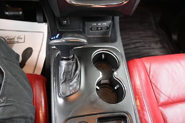 Used 2018 Dodge Durango R/T w/ Technology Group AWD/4WD image 11