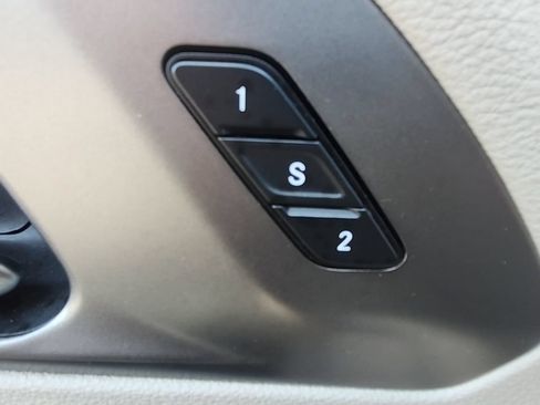 Certified 2022 Chrysler Pacifica Touring-L FWD image 20