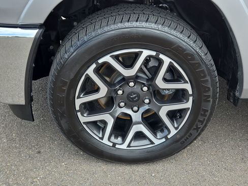 Certified 2025 RAM 1500 Laramie AWD/4WD image 16