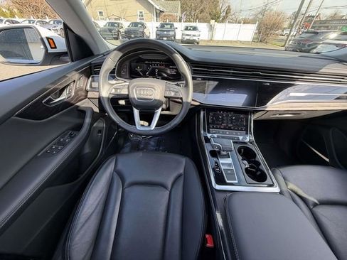 Used 2023 Audi Q8 Premium Plus w/ Premium Plus Package image 15