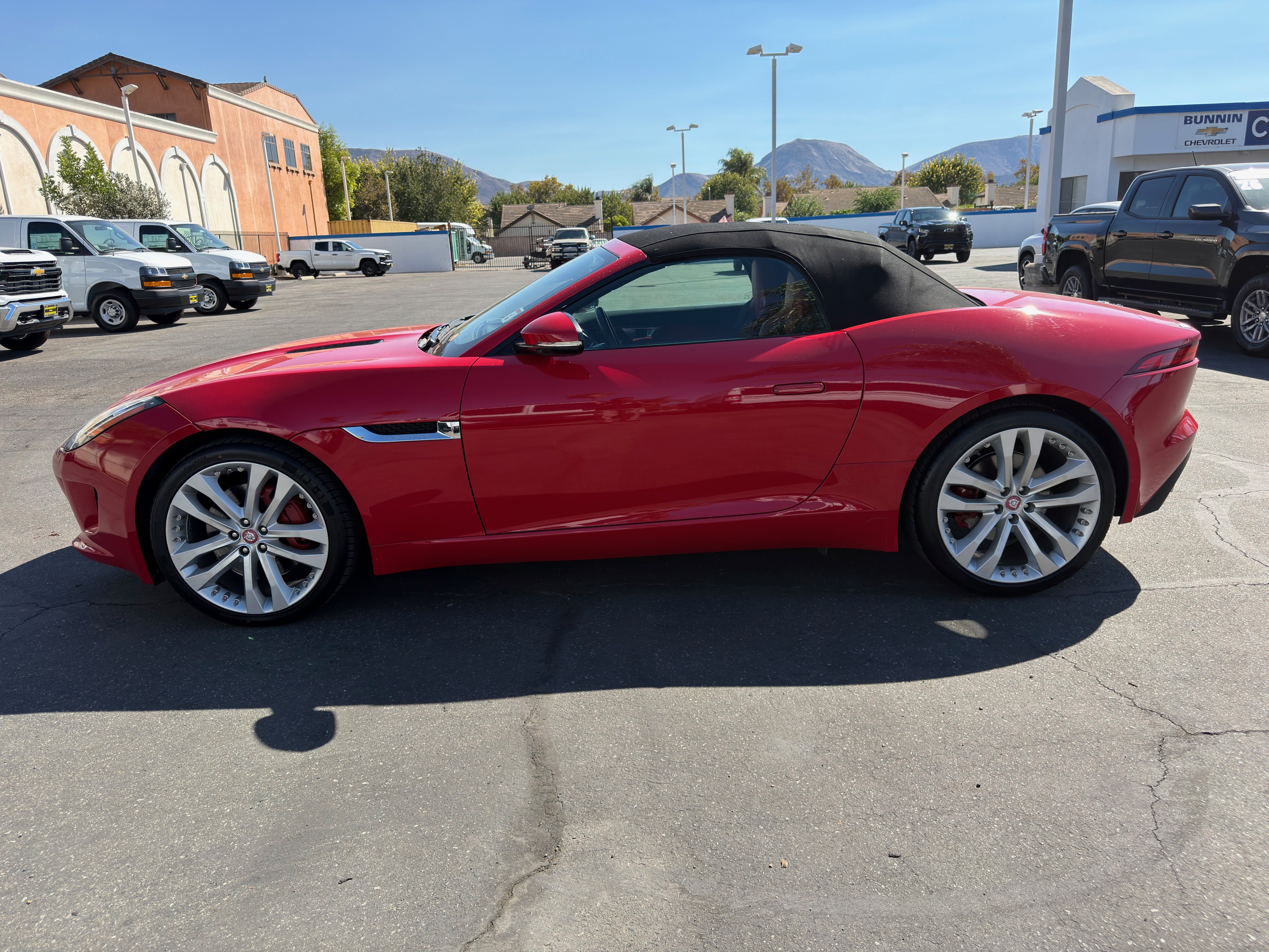 Used 2014 Jaguar F-TYPE Convertible RWD image 5