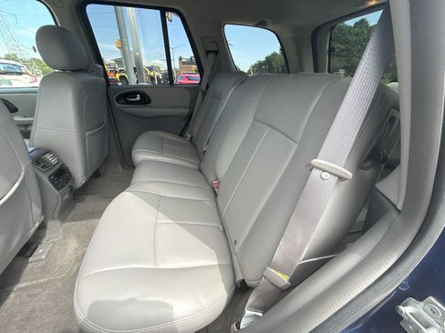 Used 2005 Chevrolet TrailBlazer LT AWD/4WD image 22