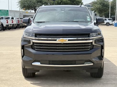 Certified 2022 Chevrolet Tahoe LT w/ Luxury Package AWD/4WD image 8