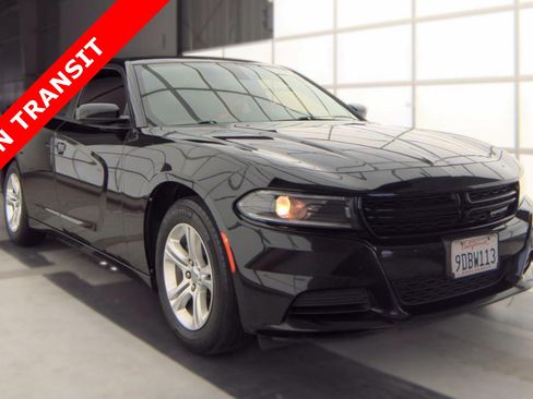 Used 2022 Dodge Charger SXT RWD image 5