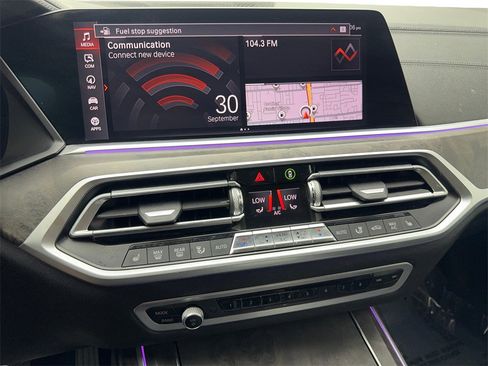 Used 2021 BMW X7 xDrive40i w/ Premium Package image 66