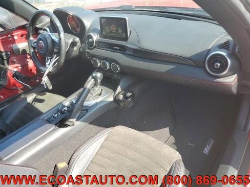 Used 2017 FIAT 124 Spider Abarth image 8