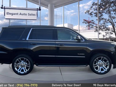 Used 2017 GMC Yukon SLT w/ Premium Edition image 4