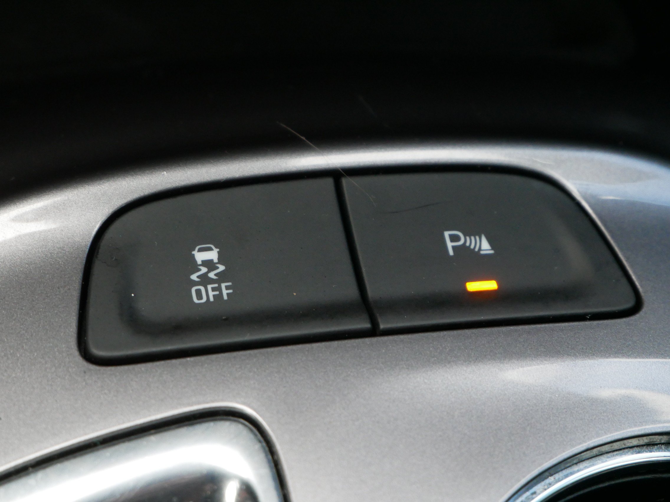 Certified 2025 Chevrolet Malibu LT FWD image 24