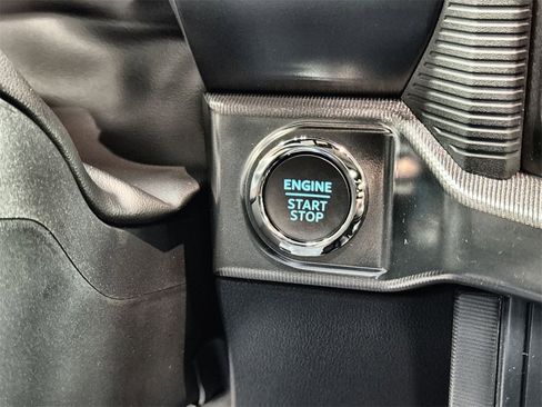 New 2025 Ford F150 Platinum w/ Equipment Group 702A High image 24