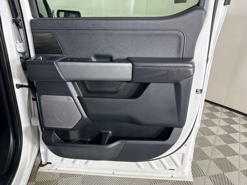 Used 2025 Ford F150 Lariat w/ FX4 Off-Road Package image 33