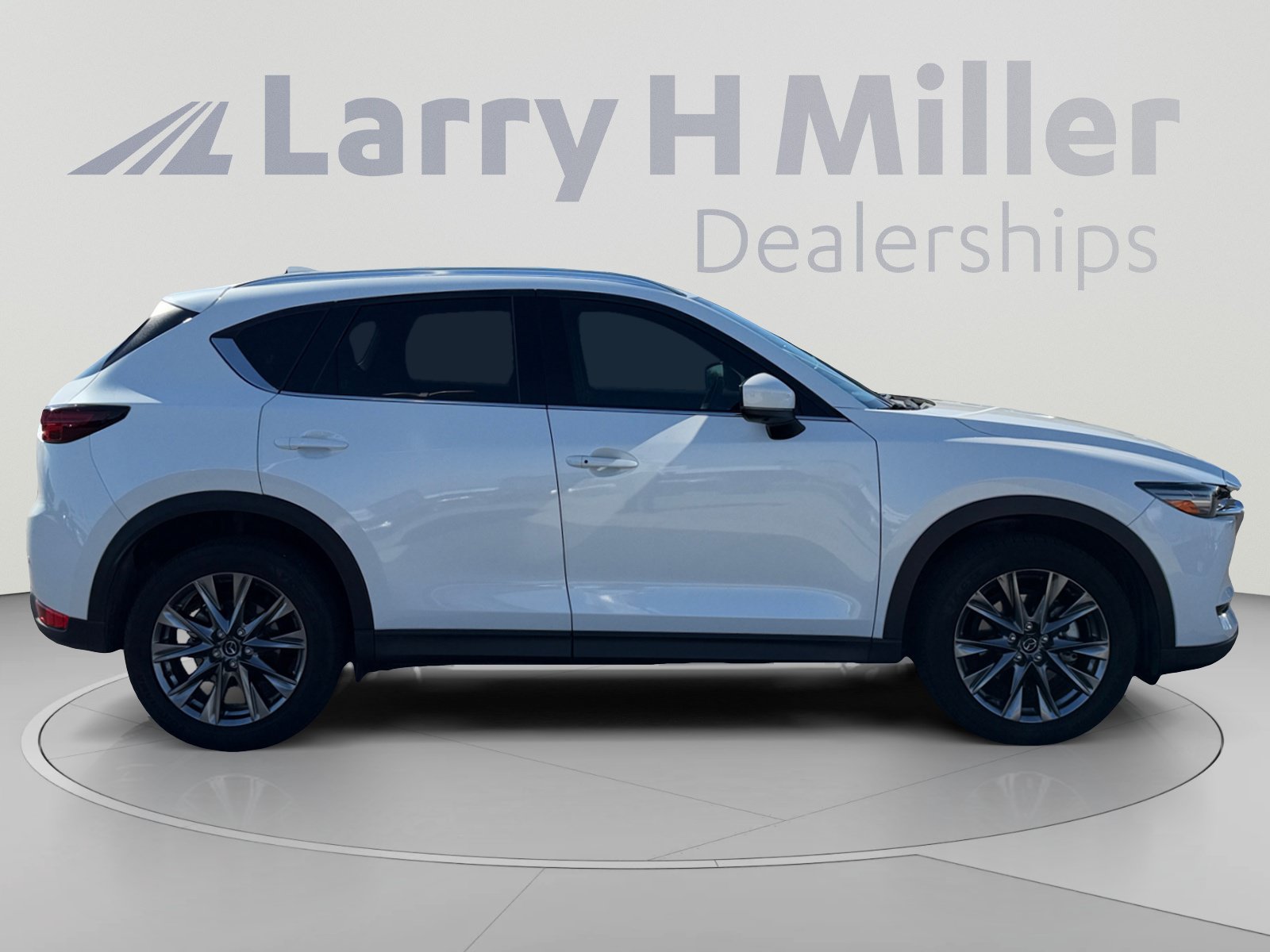 Used 2021 MAZDA CX-5 Signature AWD/4WD image 6