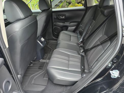 Certified 2024 Honda HR-V EX-L image 18