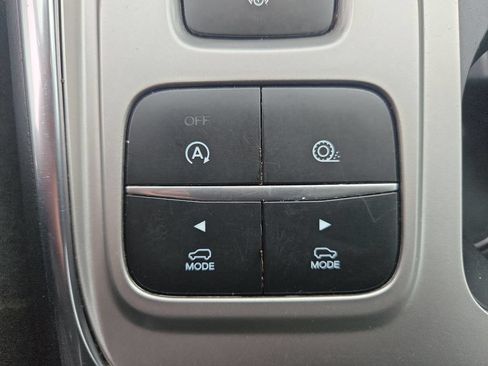 Used 2020 Ford Explorer XLT w/ Equipment Group 202A RWD image 22
