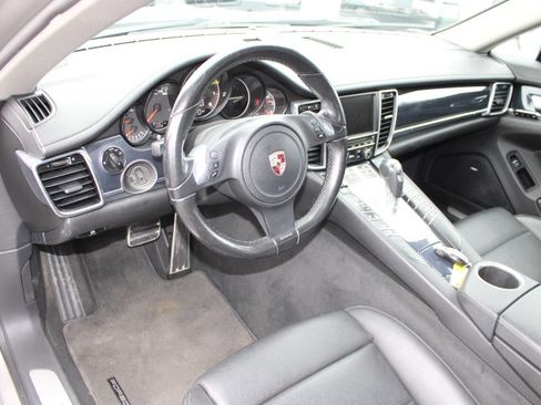 Used 2011 Porsche Panamera image 13