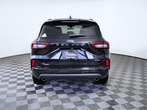 Certified 2023 Ford Escape ST-Line Select image 7