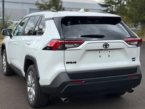Used 2025 Toyota RAV4 XLE Premium w/ Weather Package AWD/4WD image 3