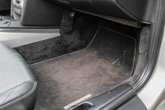 Used 2005 Porsche Boxster S RWD image 42