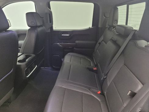 Used 2019 GMC Sierra 1500 SLT w/ SLT Premium Plus Package AWD/4WD image 18