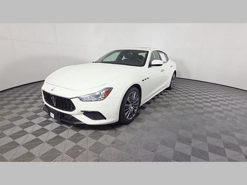 Used 2022 Maserati Ghibli Modena RWD image 51