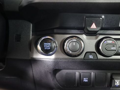 Used 2023 Toyota Tacoma TRD Off-Road AWD/4WD image 48