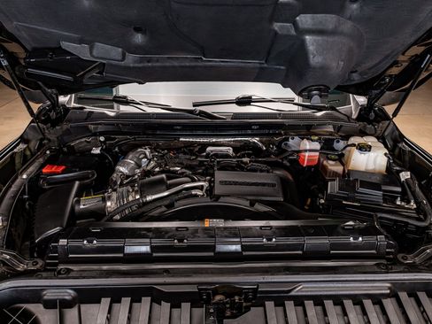 Used 2024 GMC Sierra 2500 Denali w/ Denali Reserve Package image 34