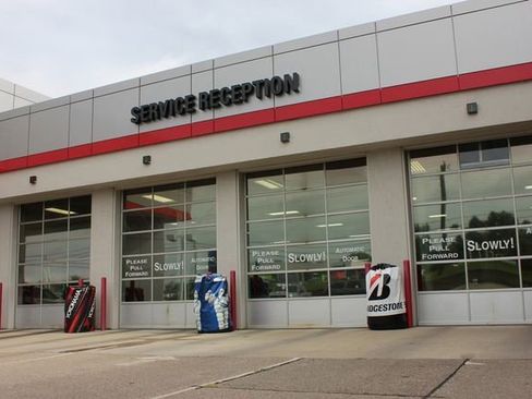 Used 2018 Toyota Camry LE image 25