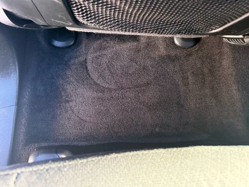 Used 2018 Jeep Grand Cherokee Laredo image 38