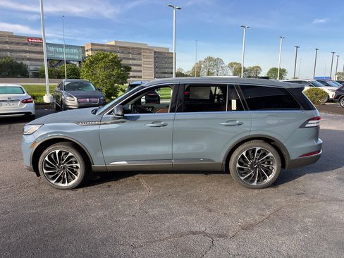 New 2026 Lincoln Aviator Reserve AWD/4WD image 4