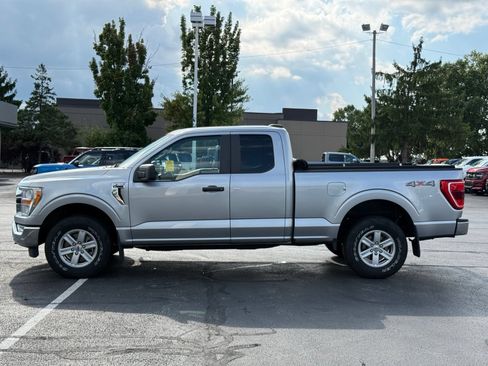 Used 2022 Ford F150 XLT AWD/4WD image 7