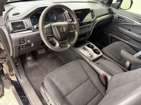 Used 2022 Honda Pilot Sport image 4