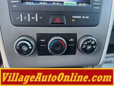 Used 2017 Chevrolet Traverse LS AWD/4WD image 23