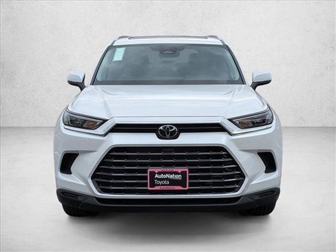 New 2026 Toyota Grand Highlander AWD image 6