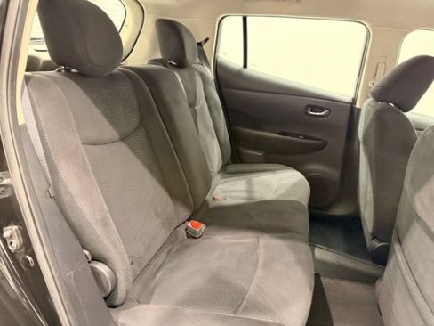 Used 2016 Nissan Leaf SV FWD image 32