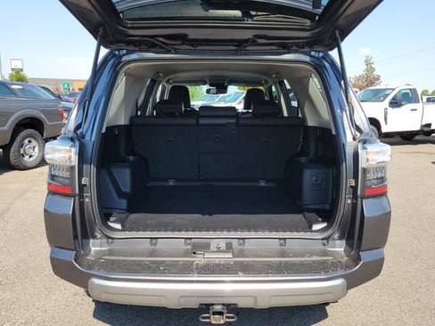 Used 2023 Toyota 4Runner TRD Off-Road Premium AWD/4WD image 13