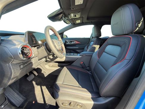 New 2026 Chevrolet Equinox EV RS image 9