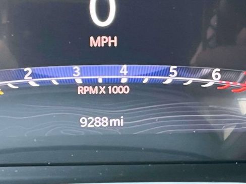Used 2025 Jeep Grand Cherokee Altitude AWD/4WD image 40