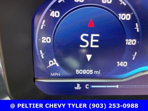 Used 2024 Chevrolet Silverado 3500 High Country w/ High Country Premium Package AWD/4WD image 27