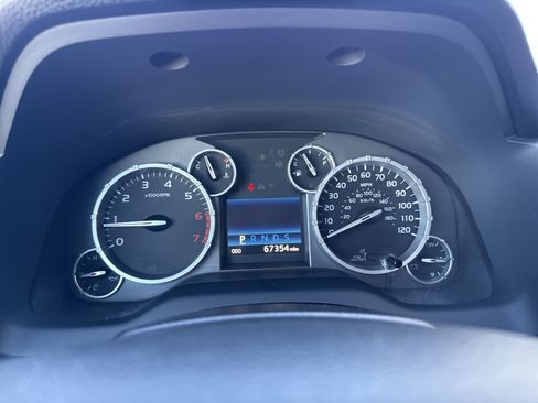 Used 2014 Toyota Tundra SR5 image 21