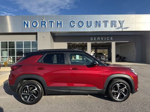 Used 2022 Chevrolet TrailBlazer RS image 1