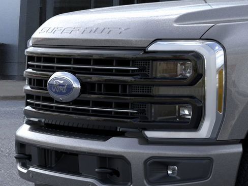 New 2026 Ford F350 Platinum w/ FX4 Off-Road Package image 17