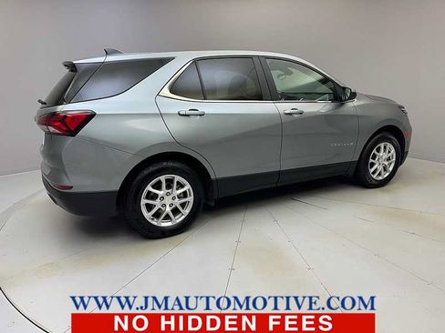 Used 2024 Chevrolet Equinox LT AWD/4WD image 5