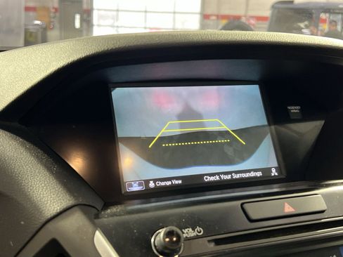 Used 2020 Acura MDX Technology image 19