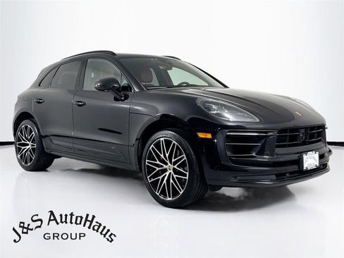 Used 2024 Porsche Macan S w/ Premium Plus Package AWD/4WD image 1
