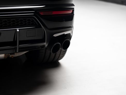 Used 2019 Lamborghini Urus AWD/4WD image 31