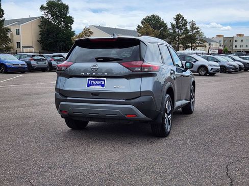 Used 2023 Nissan Rogue SV w/ SV Premium Package AWD/4WD image 7