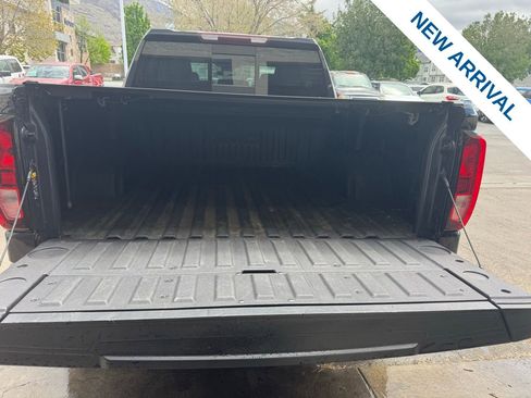 Used 2022 GMC Sierra 1500 Elevation w/ Elevation Premium Package image 13