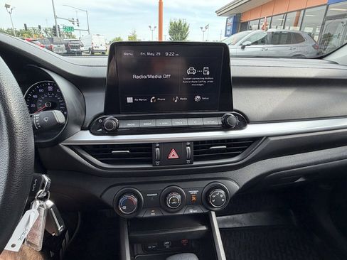 Used 2024 Kia Forte LXS FWD image 15